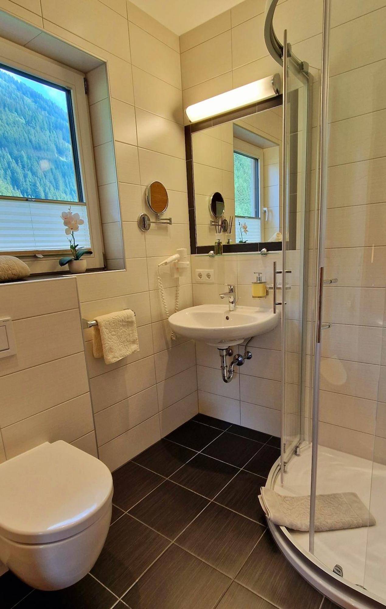 Haus Marchegg Tux
